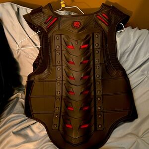 Icon men’s motorcycle vest Field Armour Stryker Series